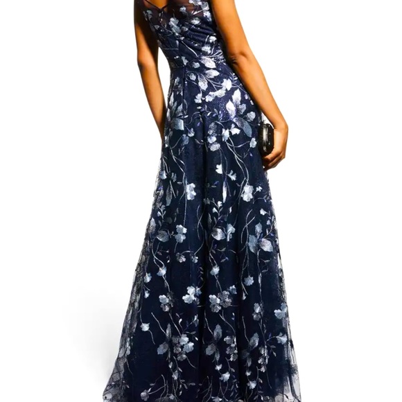 Mother of the bride evening gown - Picture 5 of 5